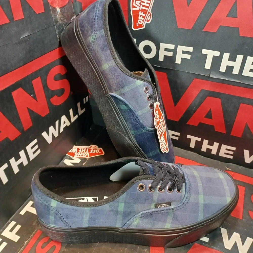 Vans Men's 8/Women's 9.5 Authentic Stacked Velvet Plaid Green Black Blue